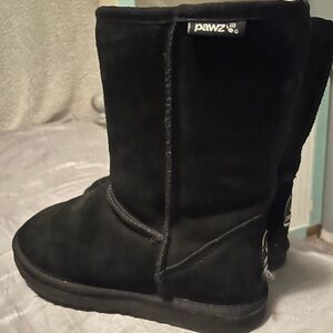 BearPaw Black Women's Boots